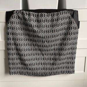 Rafaella - Sexy Skirt, Geometric Pattern​​​​​​​​​​​​